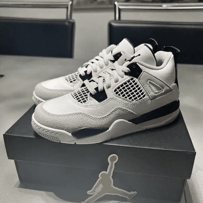 [Authorize✅]Nike Air Jordan 4 Retro Military Black for sale photo review